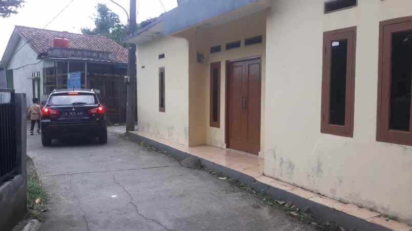 jual rumah di bojonggede rumah akses sangat strategis