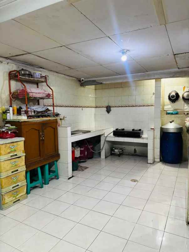 jual rumah di empang bahagia jelambar jakarta barat