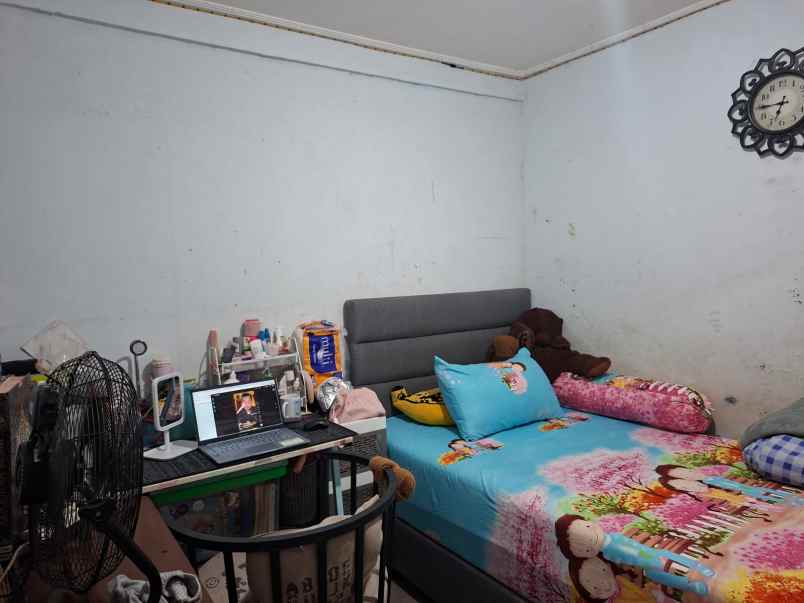 jual rumah di komplek taman cipadung indah