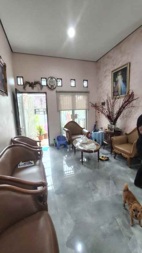 jual rumah kav dki meruya utara jak bar