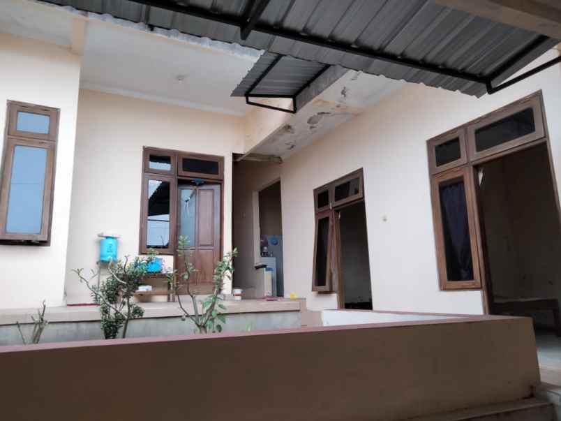 jual rumah klinik kos murah banyumanik