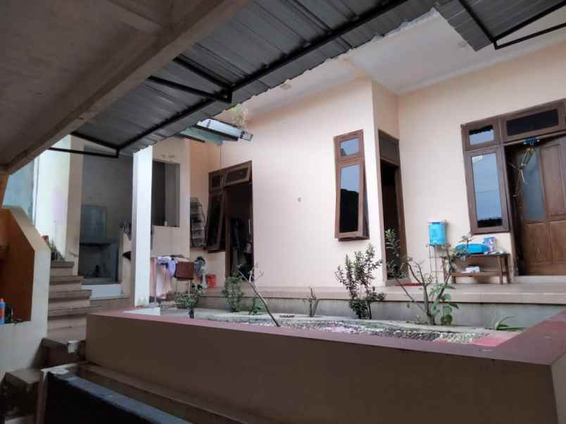 jual rumah klinik kos murah banyumanik