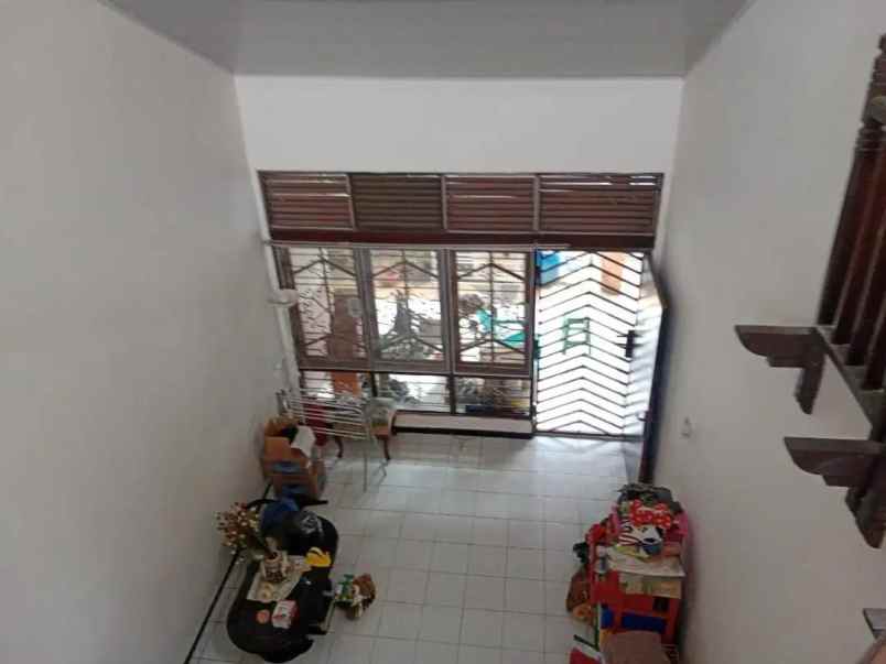 jual rumah tinggal daerah strategis di rawamangun