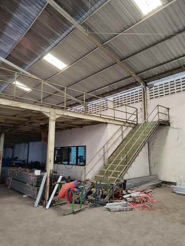 jual sewa gudang siap pakai di tropodo sidoarjo