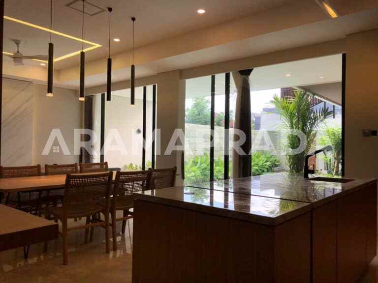 jual villa 4 lantai 3 kamar view gwk bandara jimbaran