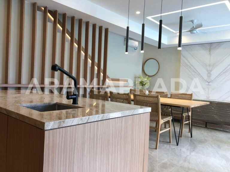 jual villa 4 lantai 3 kamar view gwk bandara jimbaran