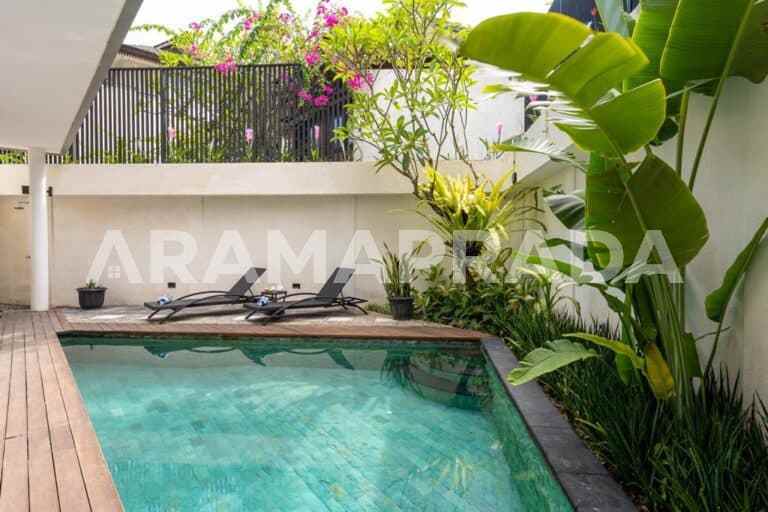 jual villa mewah full furnished 3 kamar seminyak