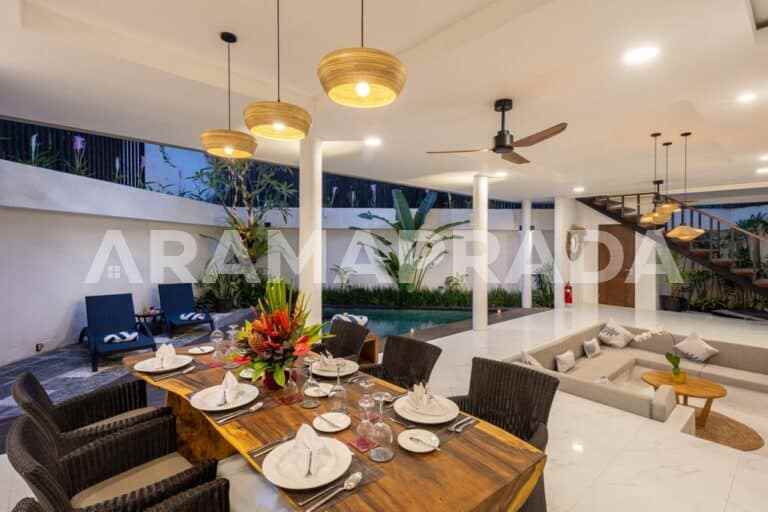 jual villa mewah full furnished 3 kamar seminyak