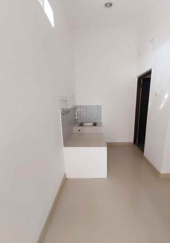 kost putri dekat unimus semarang undip semarang