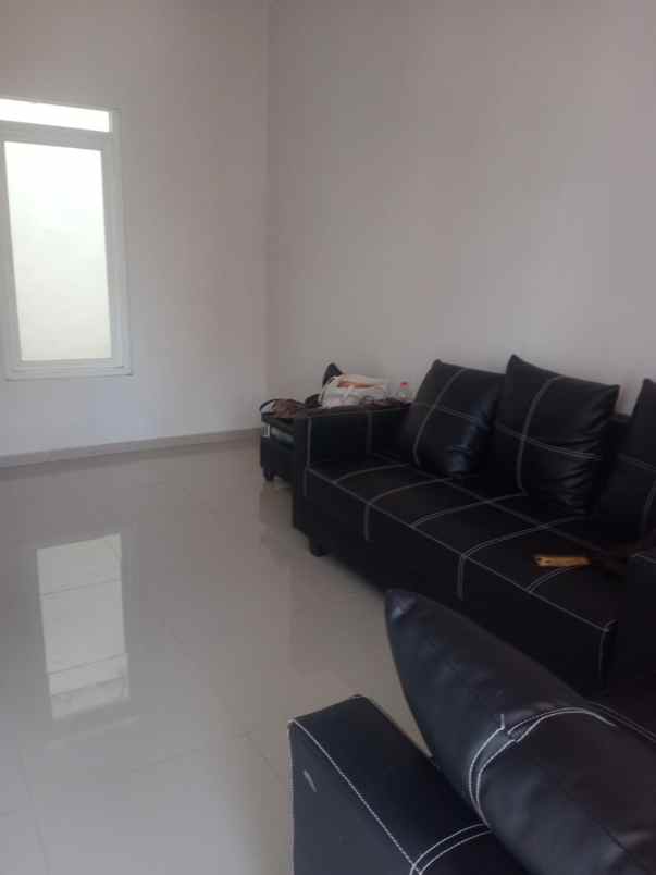 ready rumah 2 lantai siap huni di dau malang