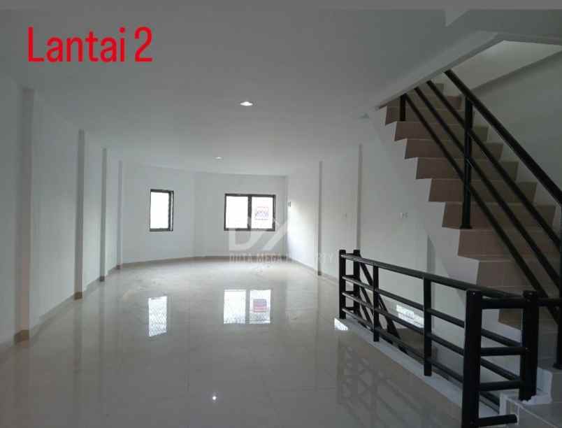 ruko 3 lantai di bsd city