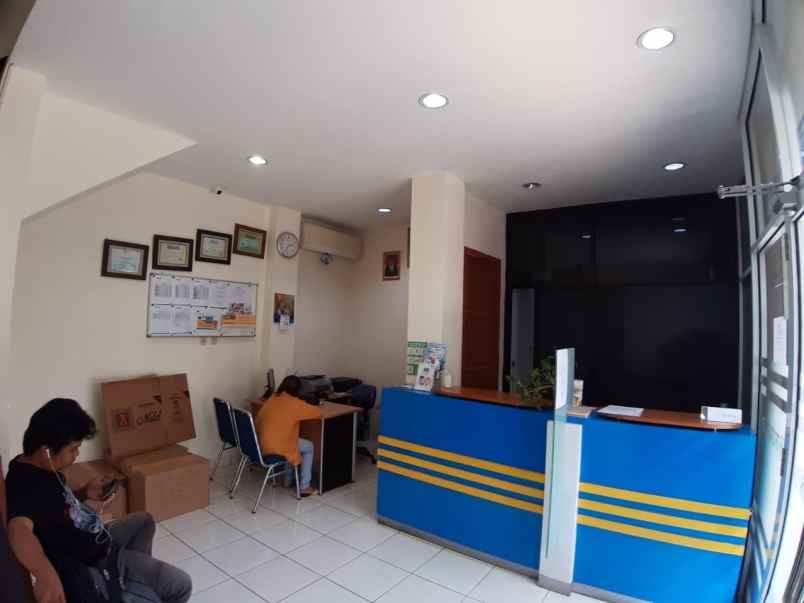 ruko pasar anyar lokasi ramai