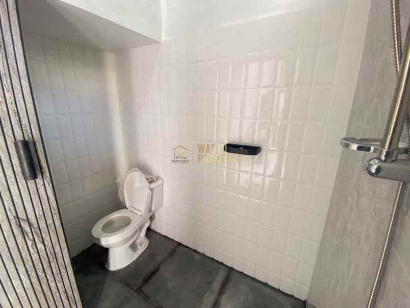 rumah 2 lantai dekat pondok pesantren bina umat