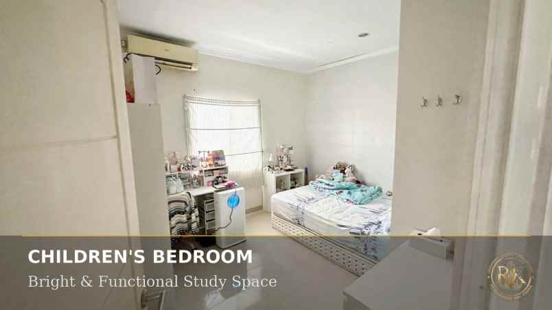 rumah 2 lantai lb 400m lt 210m strategis