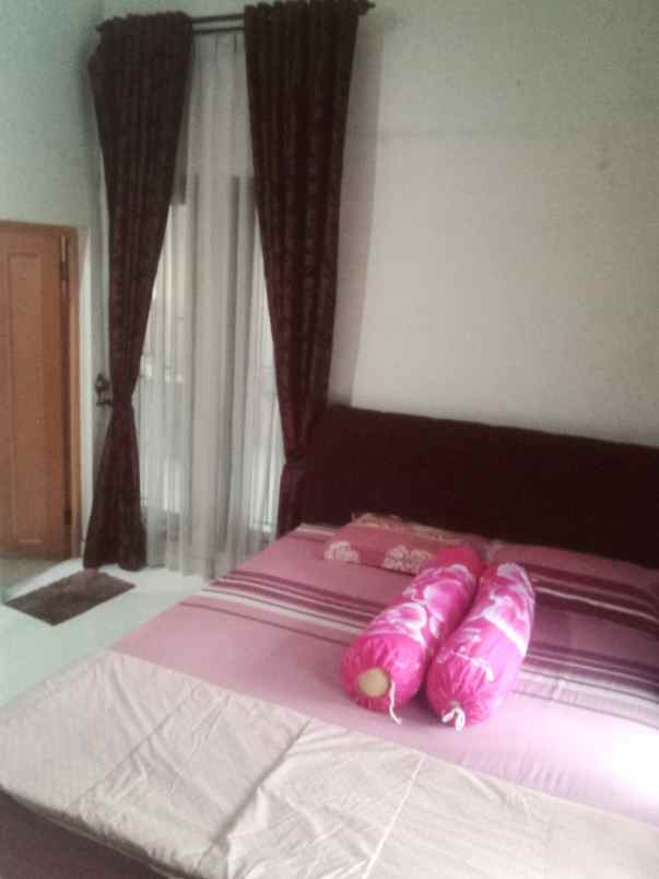 rumah 2 lantai luas 222m type 6kt cakung jakarta timur