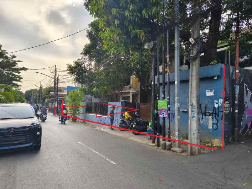 rumah 2 lantai luas di mampang prapatan tegal parang