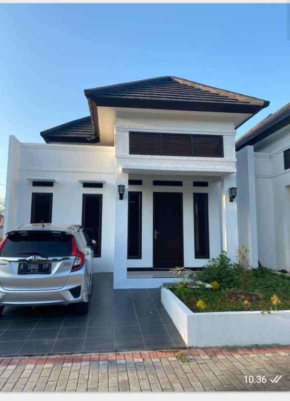 rumah baru dalam cluster di bedahan sawangan