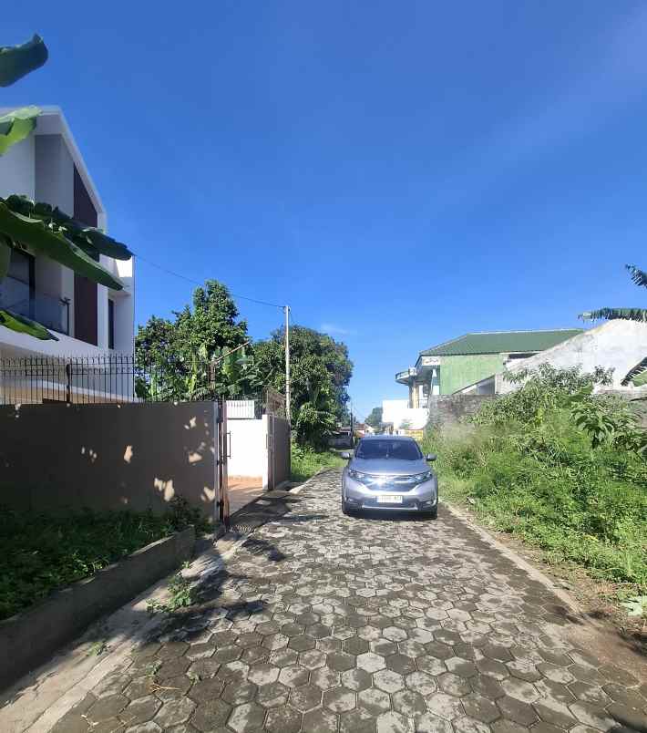 rumah baru dalam komplek kodau jatiasih bekasi