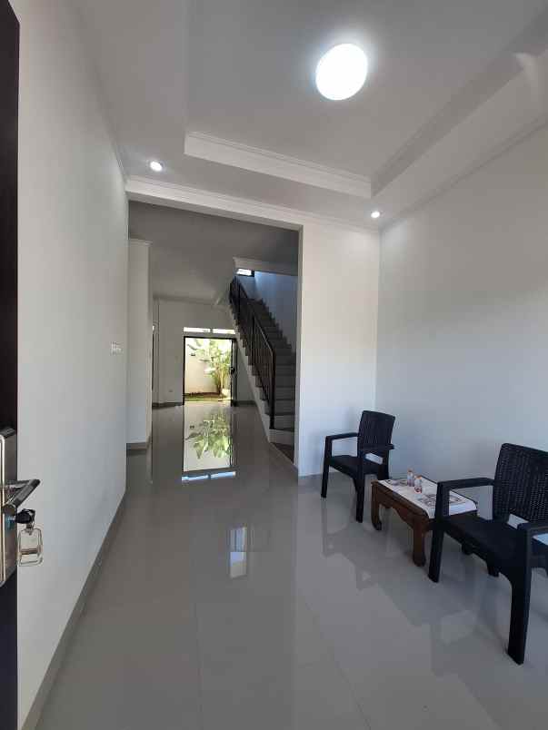 rumah baru dalam komplek kodau jatiasih bekasi