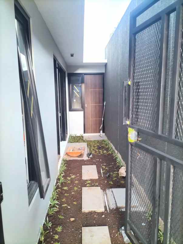 rumah baru mewah setiabudi bandung utara kota bdg