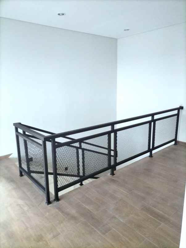 rumah baru mewah setiabudi bandung utara kota bdg