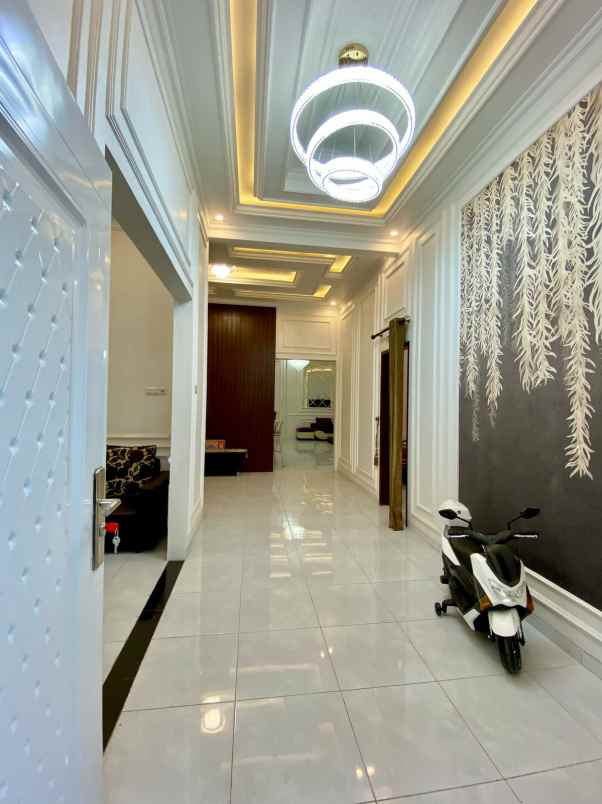 rumah baru renovasi lokasi strategis dalam perumahan