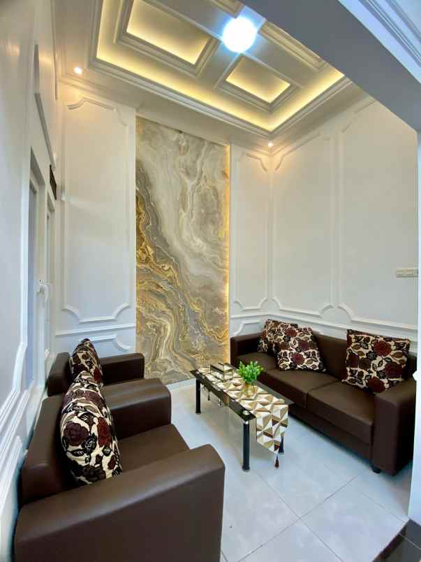 rumah baru renovasi lokasi strategis dalam perumahan