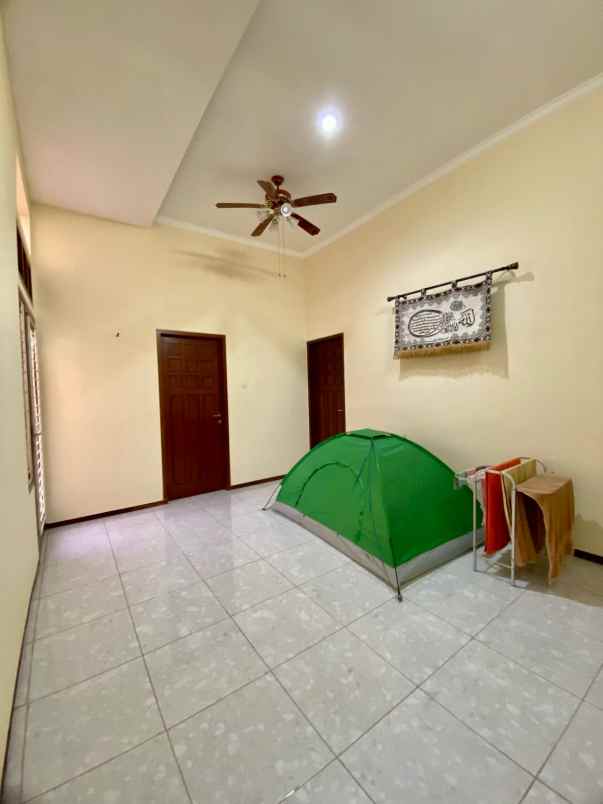 rumah baru renovasi lokasi strategis dalam perumahan