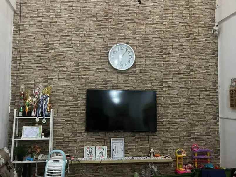 rumah besar komplek dki pondok kelapa nego brutal