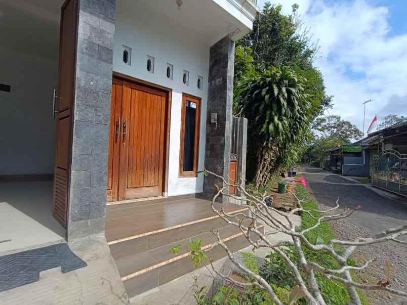 rumah cebongan strategis sejuk nyaman di kota salatiga