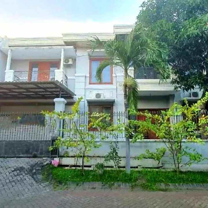 rumah central park mulyosari ciamik siap huni