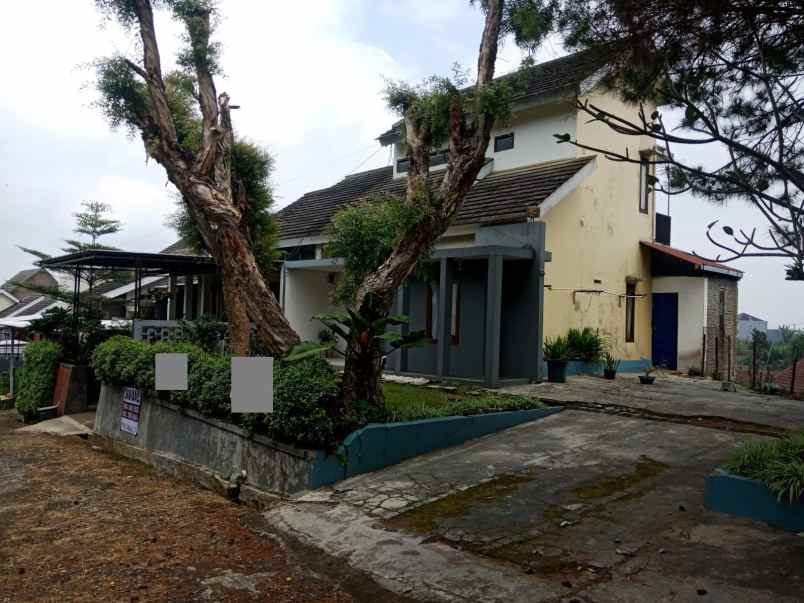 rumah ciuyah permana cimahi cocok untuk villa