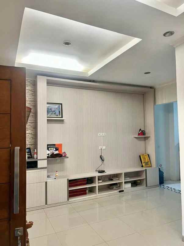 rumah cluster platinum metland tambun selatan bekasi