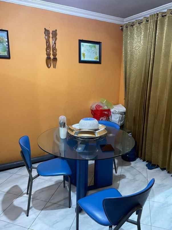 rumah deltasari indah dekat gedangan aloha juanda dvo