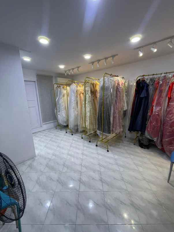 rumah deltasari indah dekat gedangan aloha juanda dvo