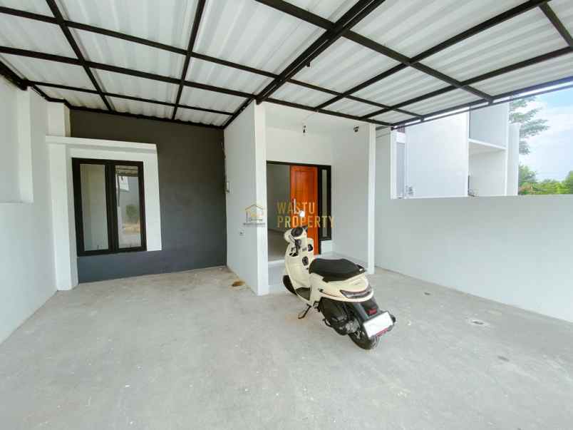 rumah desain scandinavian di banguntapan bantul