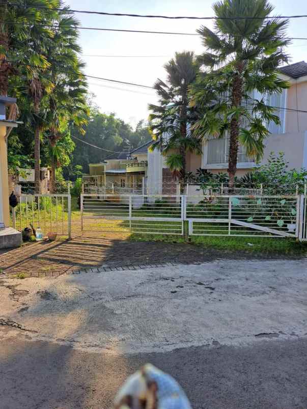 rumah di landungsari dau dekat kampus umm