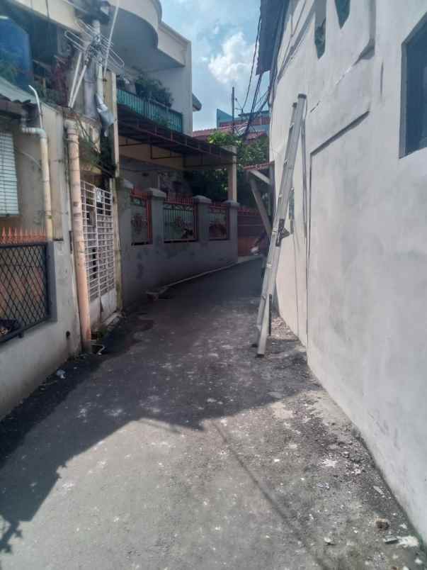 rumah di poltangan tanjung barat jagakarsa