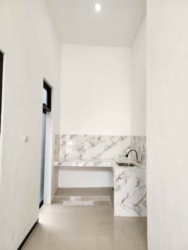 rumah di surabaya barat harga terjangkau