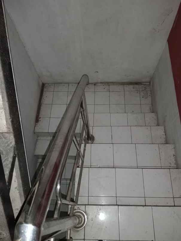 rumah dijual dibawah njop di metro