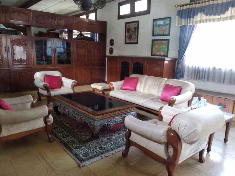 rumah dijual petemon barat sawahan surabaya selatan