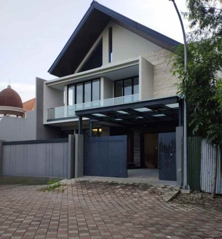 rumah dijual regency 21 rungkut surabaya timur