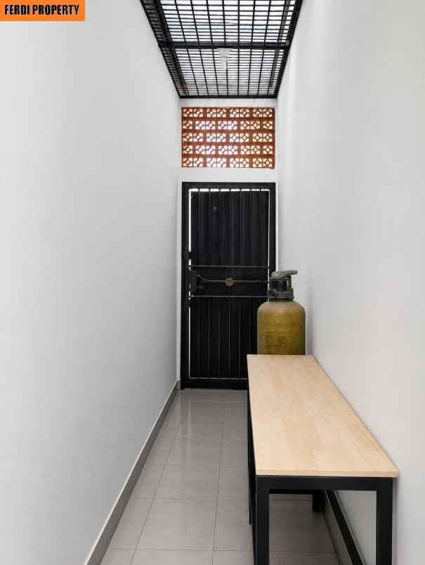 rumah etnik taman kenari nusantara
