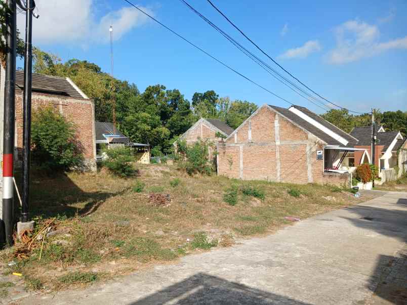 rumah futrisik lingkungan asri tajuk tasnim