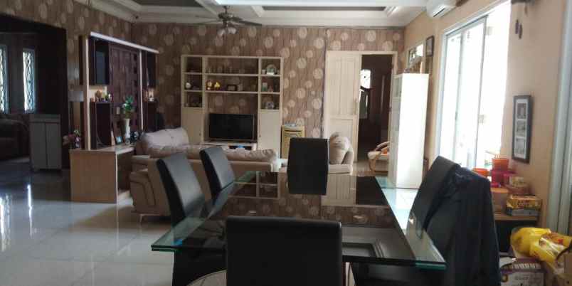 rumah hook siap huni boulevard raffles hills cibubur