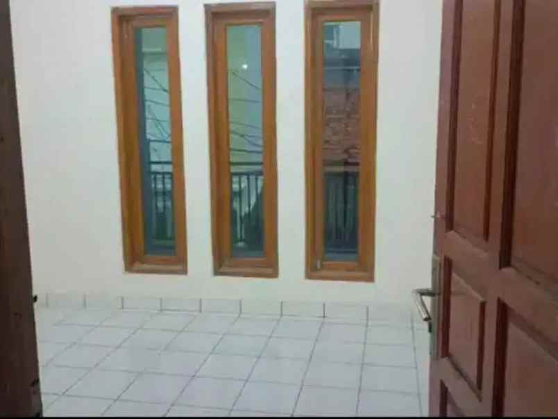 rumah idaman keluarga di kayu putih luas nyaman