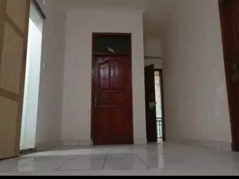 rumah idaman keluarga di kayu putih luas nyaman