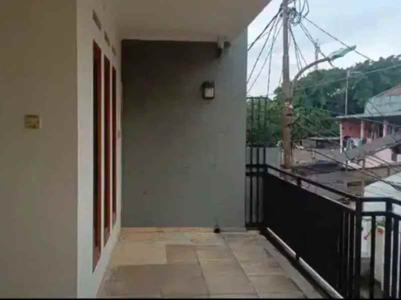 rumah idaman keluarga di kayu putih luas nyaman