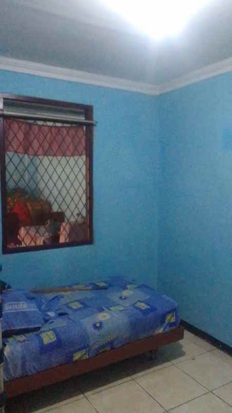 rumah jl raya cibening kel