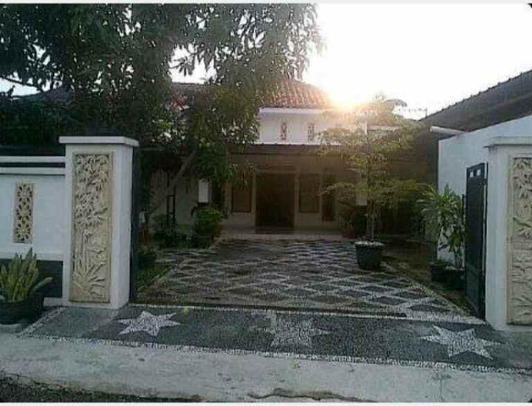 rumah komplek nuansa ala jogja